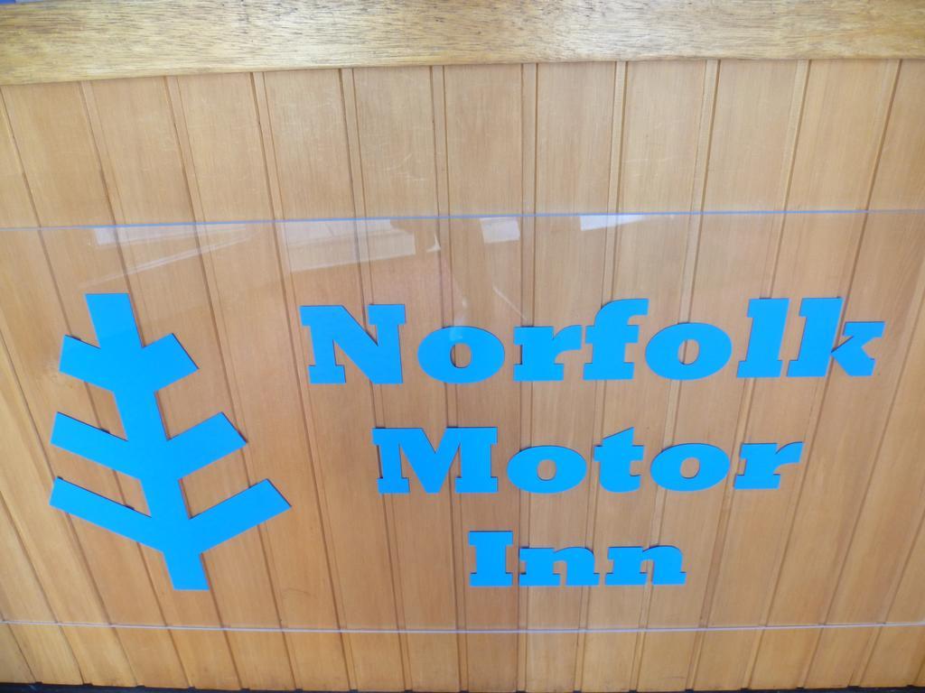 Norfolk Motor Inn Аделейд Екстериор снимка